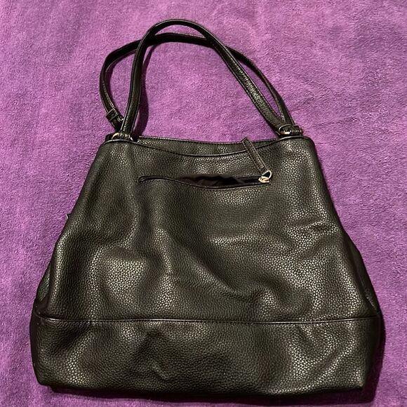 Liz Claiborne black handbag with lots of pockets and cute lock accent EUC - Picture 2 of 16